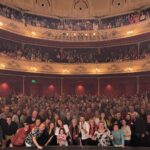 Marcela Kloosterboer Instagram - Gracias Uruguayyy, gracias a este equipazo 💜💜💜 Nos vemos desde este viernes en el @teatrobroadwayba en Buenos Aires! No se la pierdan que queda poco 😜 Que lindo hacer gira e ir conociendo los teatros de cada ciudad 🙏🙌🏻🎭 Montevideo- San José- Durazno ✅ “Un Plan Perfecto”