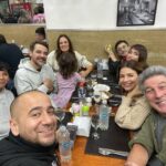 Marcela Kloosterboer Instagram - Gracias Uruguayyy, gracias a este equipazo 💜💜💜 Nos vemos desde este viernes en el @teatrobroadwayba en Buenos Aires! No se la pierdan que queda poco 😜 Que lindo hacer gira e ir conociendo los teatros de cada ciudad 🙏🙌🏻🎭 Montevideo- San José- Durazno ✅ “Un Plan Perfecto”