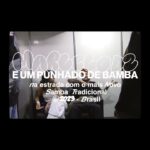 Marcelo D2 Instagram - Um ano desse projeto MARCELO D2 & um PUNHADO DE BAMBA, um ano de literalmente uma experiência espiritual de auto conhecimento e compartilhamento, compartilhamos sonhos e saberes! Eu amo dividir a estrada com essa rapaziada. Video feito pela @pilantr4 na estrada com a gente