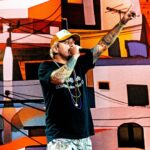 Marcelo D2 Instagram - eu ainda to emocionado demais com esse show .. salve Zeca !! salve o verdadeiro arquiteto da musica brasileira !! 📷 @yancarpenter