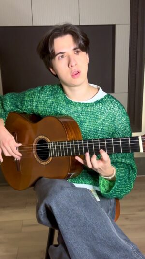 Marcin Patrzalek Instagram - Just take it easy… #guitar