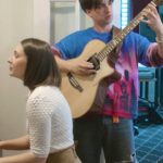 Marcin Patrzalek Instagram - Passion and precision! Please enjoy @marcin.music and @sonya_belousova performing Dracule Mihawk’s absolutely perfect theme music. 🏴‍☠️ #OnePieceNetflix #onepieceliveaction