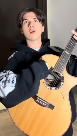 Marcin Patrzalek Instagram - If Tokyo Drift had guitar… #guitar