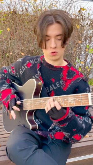 Marcin Patrzalek Instagram - Give this a title please.. #guitar #latin
