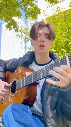 Marcin Patrzalek Instagram - Too fast? Second part gave me a heart attack 🥵 #guitar #classical