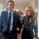 Marco Antonio Solís Instagram - #CLASSIFIED . . . Happy in love ❤️‍🔥❤️‍🔥 #thewhitehouse #washingtondc #usa #marcoantoniosolis #cristysolis #cristysolisstyle #Mr&MrsSolis The White House, Washington DC