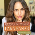 Marimar Vega Instagram - ¡La tercera temporada llegó, con nuevas historias, nuevos errores y nuevas enseñanzas!🔥 Nuestra primera invitada en el rincón es la talentosa @la_serradilla , quien no abre su corazón y nos cuenta como fue la lucha con “SER MUJER” y la insuficiencia. ¡Un episodio lleno de mucho perdón y aceptación! Conoce sus errores y su historia. Gracias, querida Ana por estar con nosotros, es un gran honor abrir esta temporada contigo porque sabremos que como todos inspirarán a miles que se sentirán identificado con tus errores.