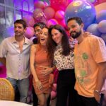 Marimar Vega Instagram – Y los cumplí feliz !!! 
Los amo familia, amigos y a todos los que comparten la vida conmigo.