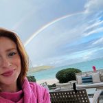 Marina Ruy Barbosa Instagram – Qual sua cor favorita? 
Um lembrete do universo que tudo vai ficar bem no fim do dia. 💘🌈🧡
