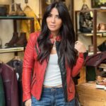 Marisol Nichols Instagram - ♥️🖤♥️ Amazing visit w/my friend @benheartitaly Absolutely best leather anywhere🖤♥️🖤 Florence, Italy