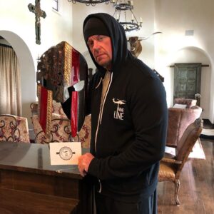 Mark Calaway Instagram - I want to thank all the great people @ninelineapparel for this awesome birthday gift! Oh, and @matthewlyda . For those who don’t know Nine Line is a veteran owned and operated company that’s doing great things for our veteran community.

Just FYI...@mattewlyda you’re about one “Paw Paw Taker” away from going to sleep...the hard way!!
.
.
.
#usa #2a #smellslikefreedom #veterans #neverforget #godblessamerica