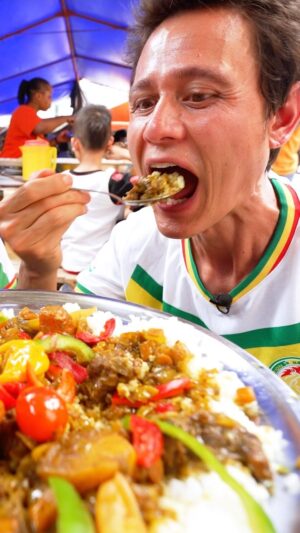 Mark Wiens Instagram - Street food in Senegal!! 🇸🇳 Had an incredible time, food is so unique and delicious. First video is published, link in my bio - check it out now! Special thanks to @papetatandiaye #Senegal #Dakar #Africa