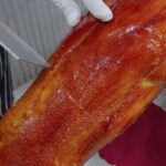 Mark Wiens Instagram - Crispiest skin ever! Roast pig at Bangkok’s Tang Jai Yoo (ภัตตาคารตั้งใจอยู่), a restaurant that been open for over 100 years! #Bangkok #Thailand #ThaiFood ภัตตาคารตั้งใจอยู่ เยาวราช