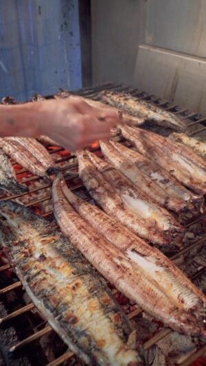 Mark Wiens Instagram - Masters of Japanese eel (unagi) for more than 300 years! 📍 Ganso Motoyoshiya #Yanagawa #Japan #JapaneseFood