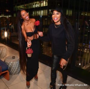 Marlo Hampton Instagram - You made my night so special🥀🎊❤️

more 📸 to come… 
@atlpics