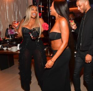 Marlo Hampton Instagram - You made my night so special🥀🎊❤️

more 📸 to come… 
@atlpics