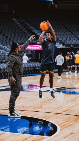 Marshawn Lynch Instagram - Beast Mode: 𝗔𝗰𝘁𝗶𝘃𝗮𝘁𝗲𝗱 

#GoBears