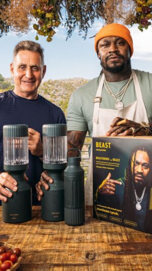 Marshawn Lynch Instagram - Are you a Colin or a Marshawn?

No matter how you blend, make sure it’s done in the Beast. Shop Beastmode at the link in our bio.