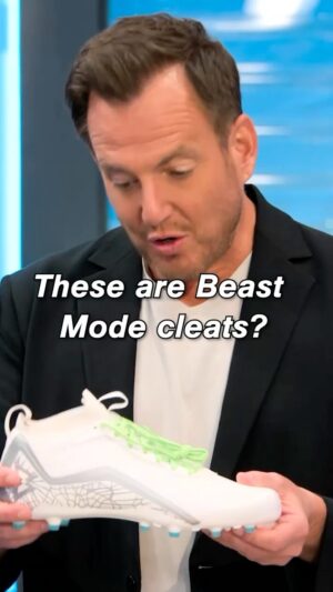 Marshawn Lynch Instagram - Will Arnett is an official member of #TeamBeastmode!! Ice City with the green laces>>>

Clip from @foxtv LEGO Masters