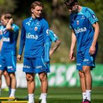 Martin Ødegaard Instagram - Back with 🇳🇴🙌🏼