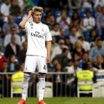 Martin Ødegaard Instagram - Hace más de 6,5 años firmé por el Real Madrid y cumplí un sueño grande. Poder vestir la camiseta blanca, jugar en el Bernabéu y jugar la champions con el Madrid. No puedo ser más orgulloso. Vine con 16 años y he tenido la oportunidad de aprender de los mejores del mundo y mis ídolos. He aprendido muchísimo y he disfrutado el camino. Estoy agradecido de todo lo que me ha pasado y todo lo que he aprendido. Quiero dar las gracias a todas las personas que me han ayudado a mejorar y crecer por Madrid. Entrenadores, compañeros, fisios, gente del club y la afición. Gracias! He pasado momentos buenos y momentos malos, como siempre en la vida y en el fútbol. Me lo ha hecho mucho más fuerte y más preparado para lo que viene. Estos días se hablan mucho sobre mi y mis motivos por salir. Solo quiero decir que casi todo lo que están diciendo no es la verdad. Para mi es una pena que la prensa digan cosas que no es cierto, porque mucha gente piensa sinceramente que sea así. Yo tengo mis motivos, yo se lo que es la verdad y lo que ha pasado y por eso creo que es para lo mejor. Gracias 🙏🏼
