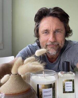 Martin Henderson Instagram - As an enthusiast for the outdoors and as Sequoia Parks Conservancy’s Ambassador, I’ve partnered with fragrance house Abbott to raise awareness around the environmental challenges facing one Earth's most sacred places: Sequoia National Park.
Personally, I find the scents of nature to be transportive. The natural fragrances of the woods raise my spirits, inspire me and help ground me in what's important in life. Abbott’s mission is to create unique fragrances that are not only inspired by, but respect nature. To purchase, visit www.abbottnyc.com
Use code MARTIN25 for 25% off all Sequoia candles and perfumes from Abbott, and 25% of all proceed will be donated to SPC
#cityescapeartist #abbottnyc #inspiredbynature #cleaningredients #sustainablysourced