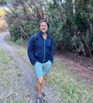 Martin Henderson Instagram - Soakin’ in the green of NZ bush. And blessed by the presence of a Kererū (New Zealand Wood Pigeon). I love to be immersed in the simple yet overflowing abundance of nature. It heals. It inspires. Thank you for all the kind messages of late. Love you guys x
