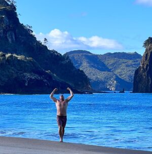 Martin Henderson Instagram - Spring is here in New Zealand!!! First post winter dip and feeling so alive and grateful to be from this magical country. #getoutside