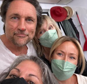Martin Henderson Instagram - This is what my make up and hair team like to do with me after work!! Good bye Jack, hello church mouse! 🐭 happy hump day everyone ♥️