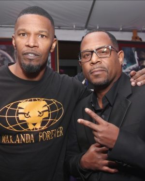 Martin Lawrence Instagram - My family and I are lifting you up in prayer. Much love and many blessings my brotha 🙏🏾 @iamjamiefoxx