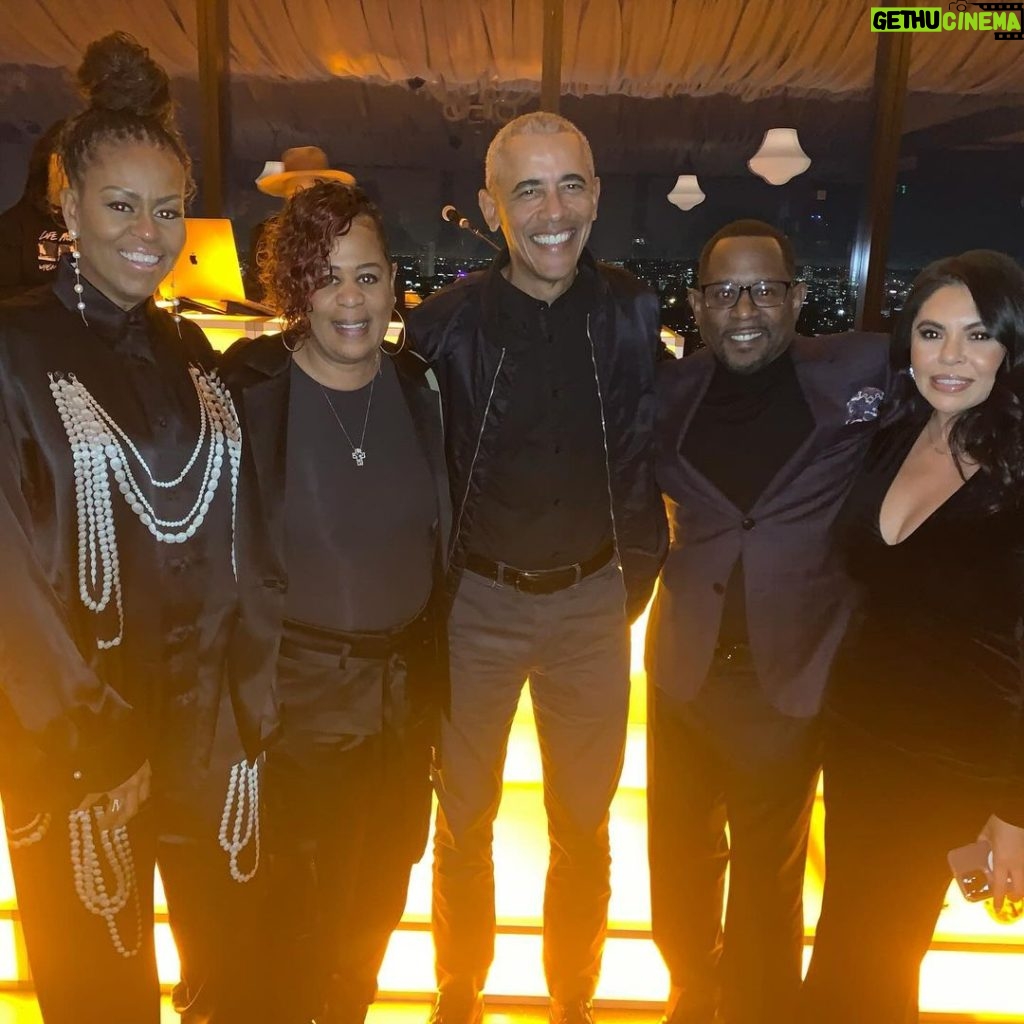 Martin Lawrence Instagram - Wow, what an honor and a night to remember! 🌟 Had the privilege of meeting President @barackobama and @michelleobama and their grace, wisdom, and warmth are just as real as you’d imagine. Also a big shoutout to @theestallion @feliciathegoat and @dnice - their energy and talent are off the charts! Truly inspiring moments with some amazing people that I’ll cherish forever 🙏🏾 #blessed #history Los Angeles, California