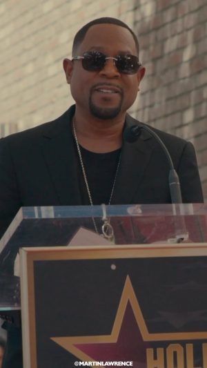 Martin Lawrence Instagram - Till the wheels fall off 🙏🏾 #teammartymar 🎥 @imandrewjackson