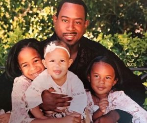 Martin Lawrence Instagram - Wishing all the fathers out there a very happy and blessed Father’s Day! #teammartymar #farhersday #blessed #girldad #dayones