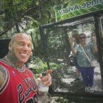 Martyn Ford Instagram - Lovely that this place has a drop off zone for the parents, I managed to wonder around in peace and tranquility ❤️🇦🇺😂🐨 …. What a lovely day. #australia #parents #dropoff