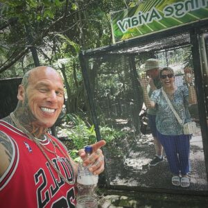Martyn Ford Instagram - Lovely that this place has a drop off zone for the parents, I managed to wonder around in peace and tranquility ❤️🇦🇺😂🐨 …. What a lovely day.  #australia #parents #dropoff