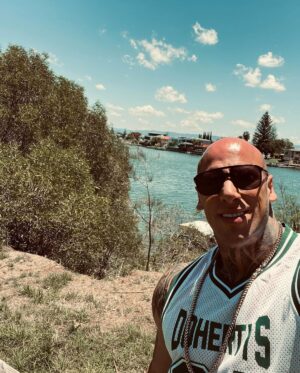Martyn Ford Instagram - A little bit of my today ….. absolutely gorgeous day, a day of gratitude, a day of reflection and a day of happiness …. Have an incredible weekend people 🇦🇺❤️#australia #walk #life #grateful