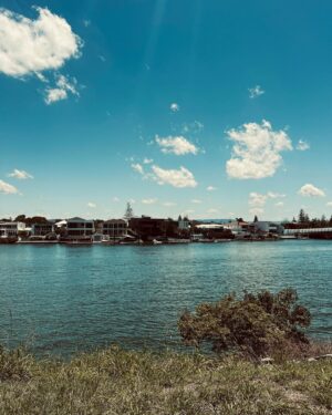 Martyn Ford Instagram - A little bit of my today ….. absolutely gorgeous day, a day of gratitude, a day of reflection and a day of happiness …. Have an incredible weekend people 🇦🇺❤️#australia #walk #life #grateful