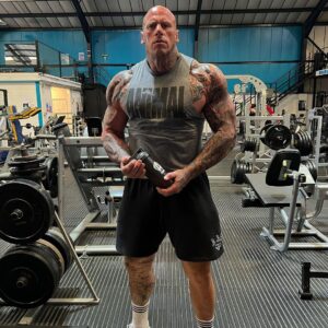 Martyn Ford Instagram - Every story needs …

A beginning,
A middle,
And an END. 

Start your Story TODAY …. Want to change, need help getting starting, need accountability, support, guidance, advice !!! 

That’s what I love the most, currently I’m off work, so I plenty of free time, and my mind needs to stay BUSY, so any training related questions please feel free to DM me and I’ll be sure to get back, alternatively check out www.martynfordcoaching (LINK IN BIO) if you require more in-depth help.  #animalpak #gym #fitness #muscle #fatloss #coaching #personaltrainer #transfomation 

CLICK LINK IN BIO 👀👀👀