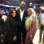 Mary J. Blige Instagram - Wow! I’ve been blessed to be apart of 2 of the biggest moments in sports!!What an #amazing weekend! #NBAAllStar75 @sterlingpics #GoodMorningGorgeous