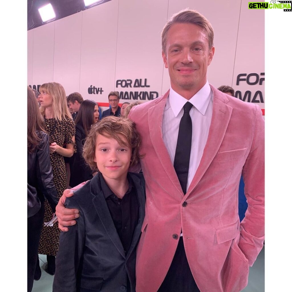 Mason Thames Instagram - Danny Stevens @appletv @forallmankind_ Premiere red carpet pics #sonypictures joelkinnaman @michaeldorman81 @sjonig @appletvplus @therealshantel @wrennschmidtsemiofficial @krysmarshall #tracystevens #forallmankind #appletvplus #dannystevens #danielstevens #gordostevens #appleTV #appleTV+ #sonypictures #soundstage15 #TV+ #masonthames Los Angeles, California