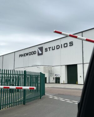 Mason Thames Instagram - While in London for work, I was able to take some time to hang with @scottderrickson and Miles Teller on the set of their new film. This film is INSANE and I Can’t wait for it to come out and everyone to see it! I missed seeing you @massawyrm but see you soon! #milesteller #anyataylorjoy #segorneyweaver