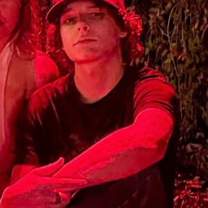 Mason Thames Instagram - @incomingmovie #Benj #incoming 2023 #incomingmovie #bts @spyglassmediagr @filmsbyartistsroad