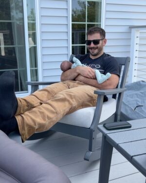Mat Fraser Instagram - Life lately ✨
-
Basking in 2 weeks of bb snuggles with our sweet Eddy girl. #babygirl