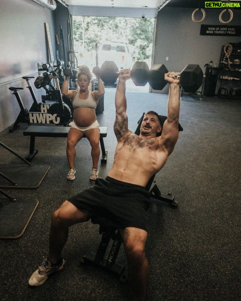 Mat Fraser Instagram - Pump sesh at home with my girls before traveling to Madison to meet up with the @hwpotraining team. - Getting PUMPED for a solid week at @crossfitgames. COMMENT BELOW if you’re jumping into any of the HWPO activities throughout the week. #HWPO