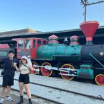 Matt Bennett Instagram - It’s not every day you get to meet royalty. But this weekend I had the pleasure of meeting the one and only Chattanooga Choo Choo! Thanks for a great weekend South Carolina + Tennessee!