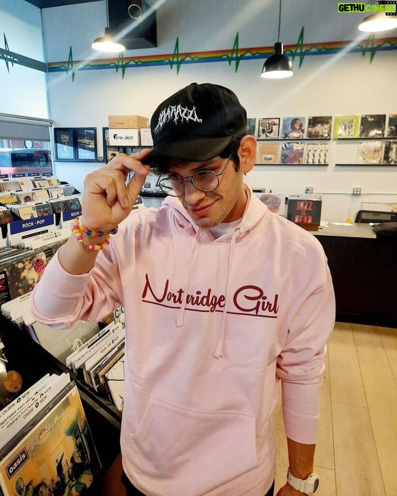 Matt Bennett Instagram - Hats and hoodies! We’ve got hats and hoodies! Pick up your Robarazzi hat and Northridge Girl hoodies at @party101la! On the road now!