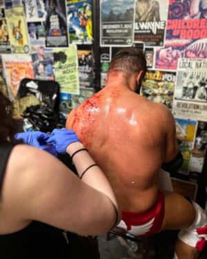 Matthew Cardona Instagram - Have you seen the ULTIMATE MATCH OF DEATH?
It’s streaming now on @thecw. Scroll ⬅️ for some shots from one of the fiercest battles in NWA history.