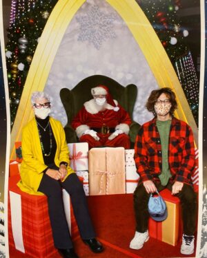 Matthew Gray Gubler Instagram - Merry Christmas! ❤️🌲❤️
