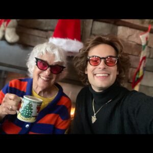 Matthew Gray Gubler Instagram - Merry Christmas from me, my mom, and mr. nibbles ❤️