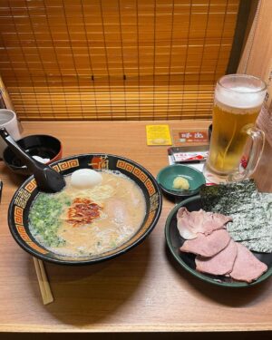 Matthew Hussey Instagram - Honeymoon in Japan! 🇯🇵🍜 🍱 

My 4th time, Audrey’s 1st…which has made it amazing to see it through her eyes as she experiences it all for the first time. She’s now as in love with it here as I am lol. (Japan live tour event anyone?? 😂❤️)

Do we have any friends out here who love our work and just found out we are here?? Let us know! We’ve been loving bumping into you all. 

I have so much to say about our visit here, but I’ll save it for another time as we’re supposed to be switching off. It was all I could do to do a little photo dump here today, but more to come when we get back. Sending you all love and hope you’re having a wonderful November! 🍂 

#honeymoon #japan #nikko #hakone #tokyo #kyoto #nara #osaka #ichiran #gora #mapleseason #inarishrine #yokocho